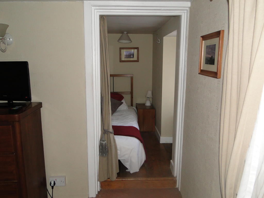 The Red Lion Inn Doune Zimmer foto